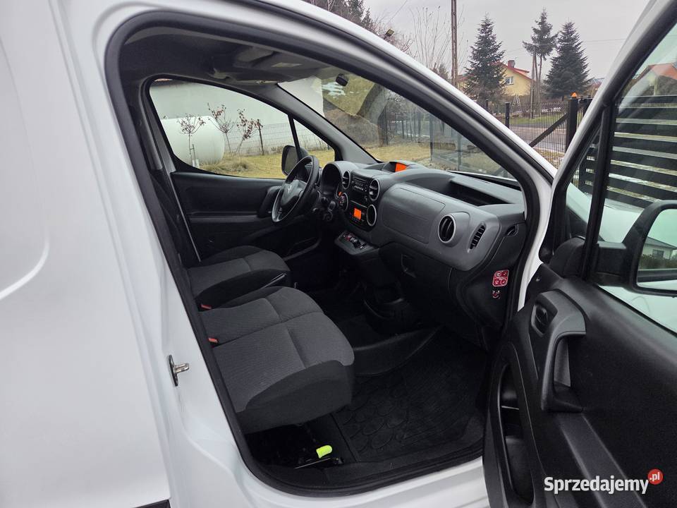 CITROEN BERLINGO III LIFT 1WŁ 2017r FULL Rok produkcji 2017