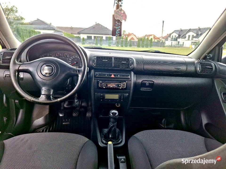 Seat Leon 19 TDI climatronic elektrszyby centralny zamek