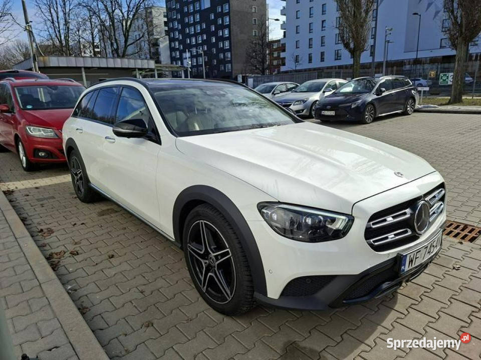 Mercedes CE 220 Komorniki