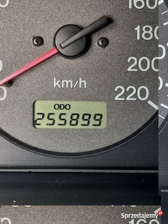 Mazda 323f 15 z gazem kujawsko-pomorskie Brodnica sprzedam