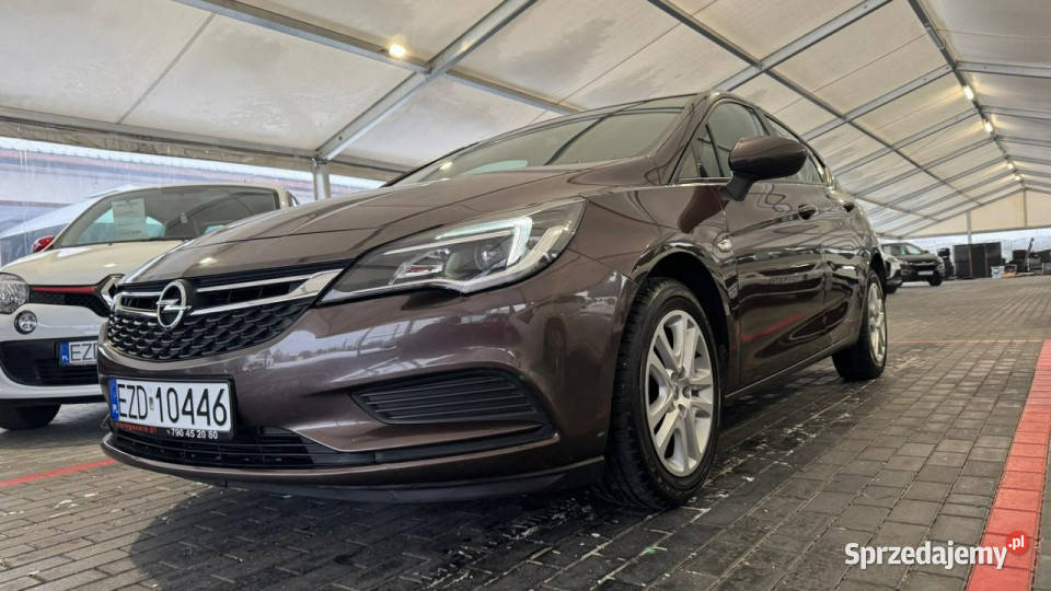 Opel Astra K 20152021 łódzkie