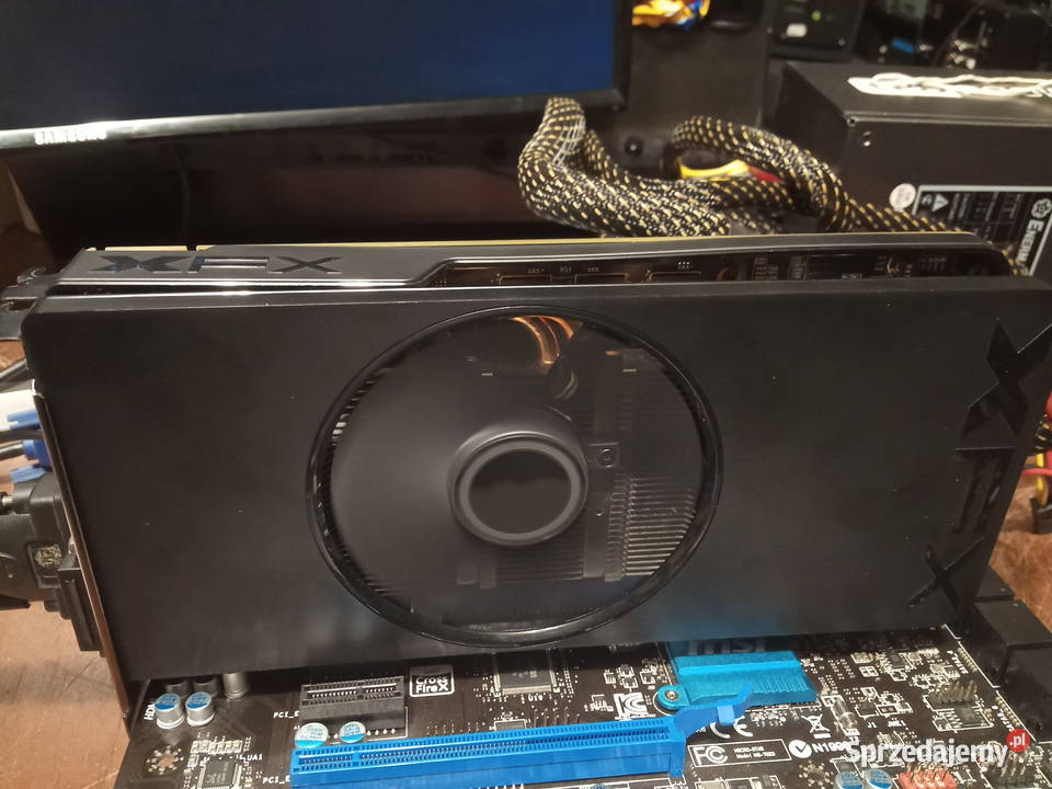 Karta Graficzna XFX RADEON R9270 2gb Karty graficzne Poznań