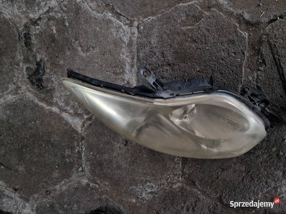 Lapy Toyota auris Lampy przednie sprzedam