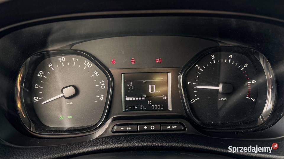 Opel Vivaro 2020 15 TURBO L3H1