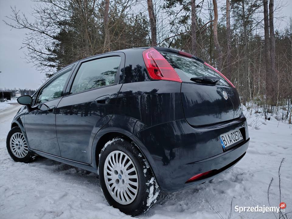 Fiat Grande Punto 14 2008 benzyna zadbany salon wspomaganie kierownicy