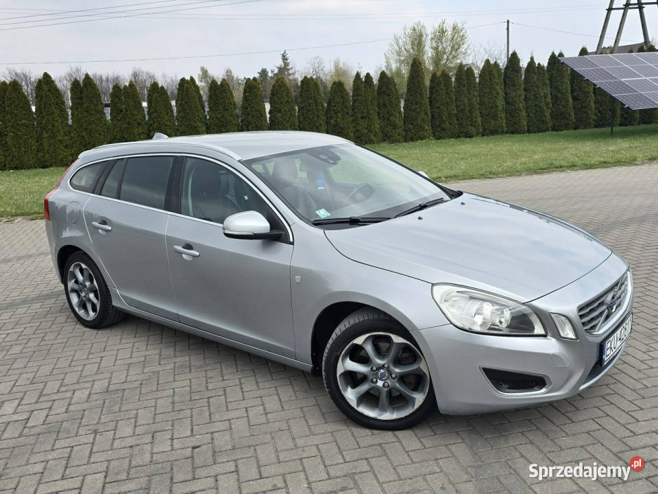 Volvo V60 16hdi Ocean RaceNaviSerwisSkóryKlimatr Kutno