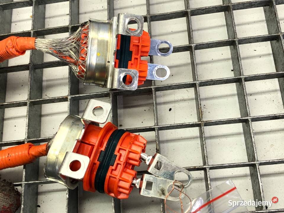 PRZEWÓD WYSOKIEGO NAPIĘCIA MITSUBISHI OUTLANDER osobowe