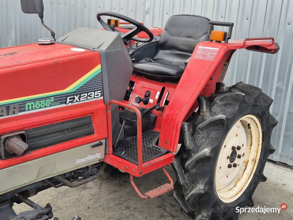 Traktorek YANMAR Moco FX235D 23 44 Wspomaganie dolnośląskie Małuszyn sprzedam