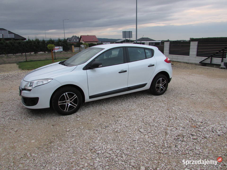 RENAULT MEGANEBEZWYPADKOWY KLIMATRONIK gniazdo USB Łuszczanowice