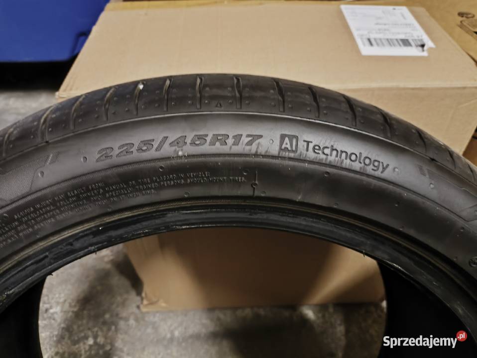 Opony Nexen 2254517
