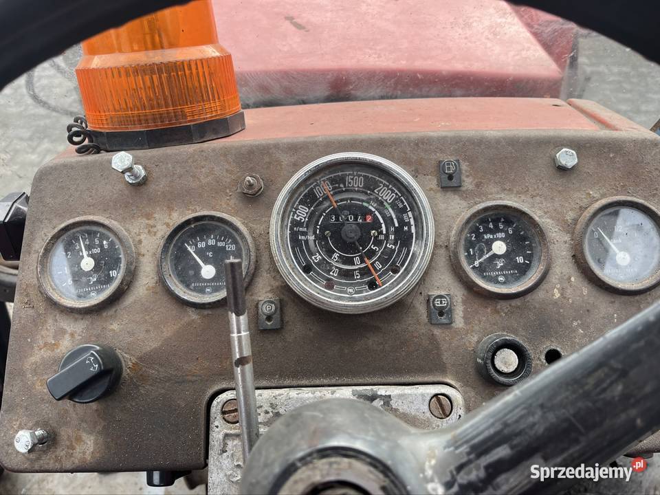 Zetor 8111 ursus 912 Amortyzacja przedniej osi świętokrzyskie Nowy Korczyn