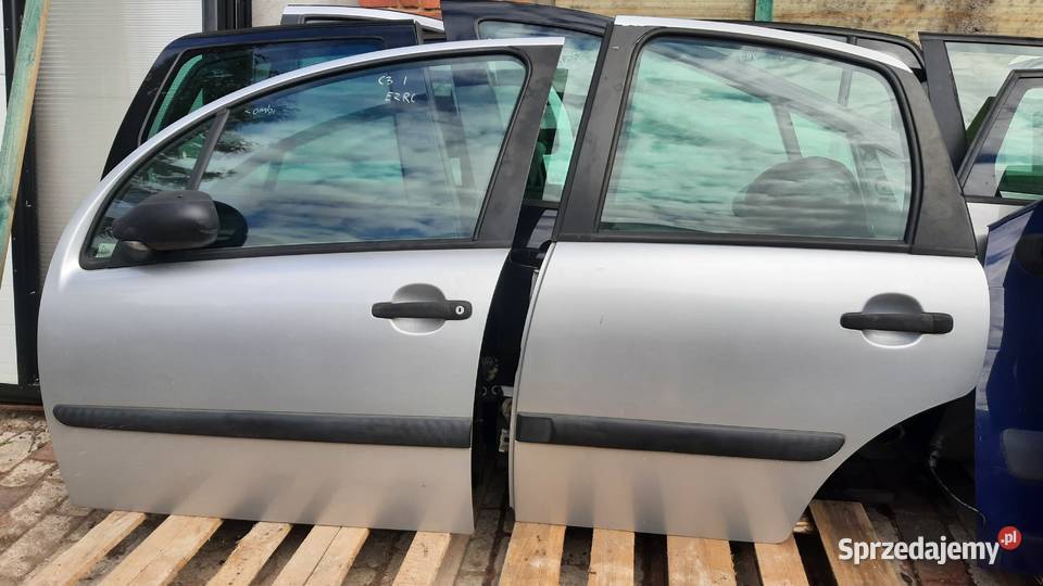 drzwi kompletne Citroen C3 I przód tył prawe osobowe Dębno