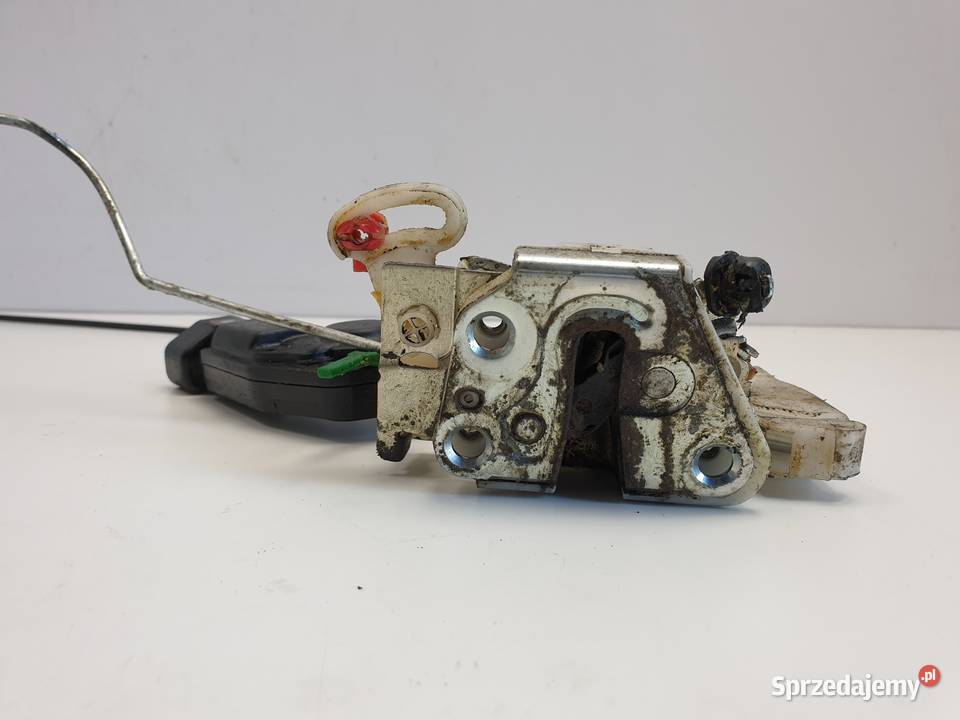 Aygo PRAWY ZAMEK DRZWI PRZÓD Pasażera lubelskie Janów