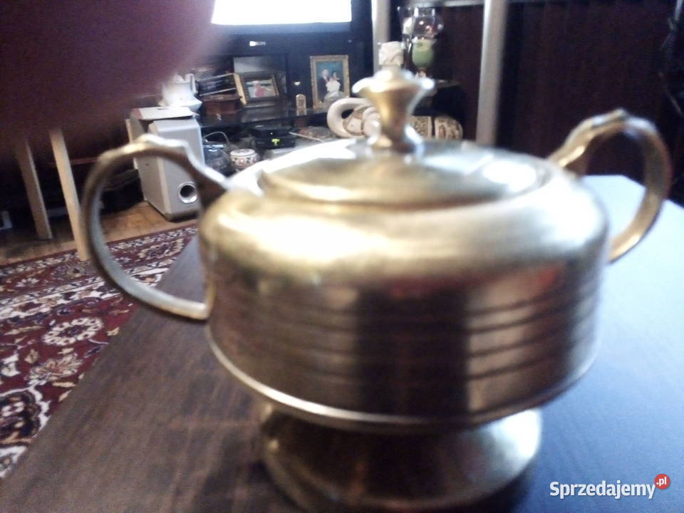 Wyprzedaż różności Warszawa