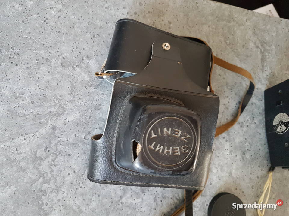 APARAT ZENIT E FUTERAL LAMPA BLYSKOWA KOMPLET wielkopolskie