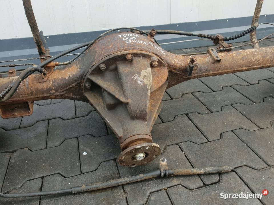 Toyota Land Cruiser J60 HJ60 40 D TYLNY MOST TYŁ Janów sprzedam