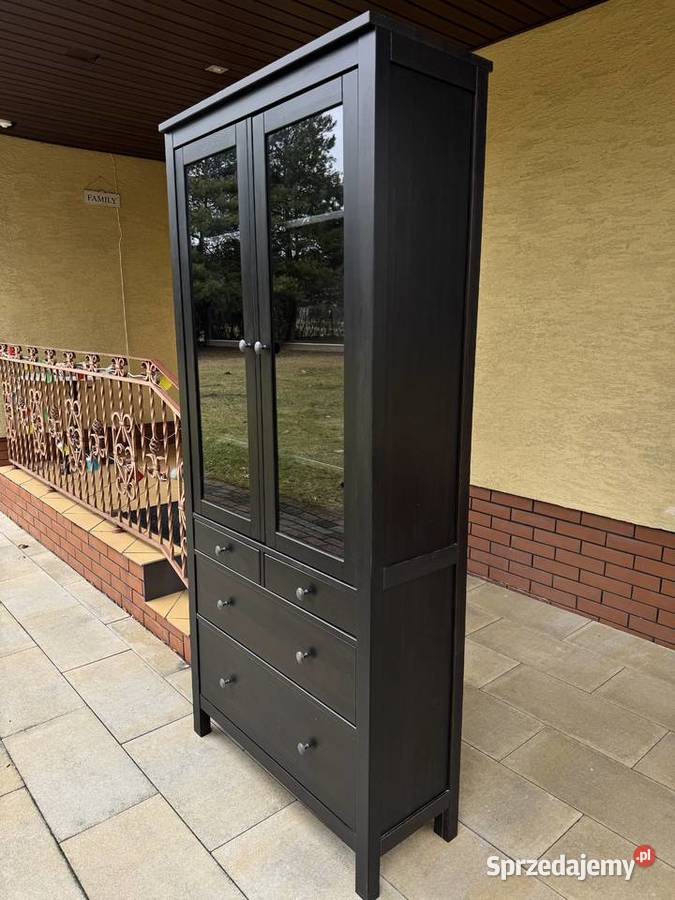 Witryna Hemnes drewniana kredens regał półki Sulbiny