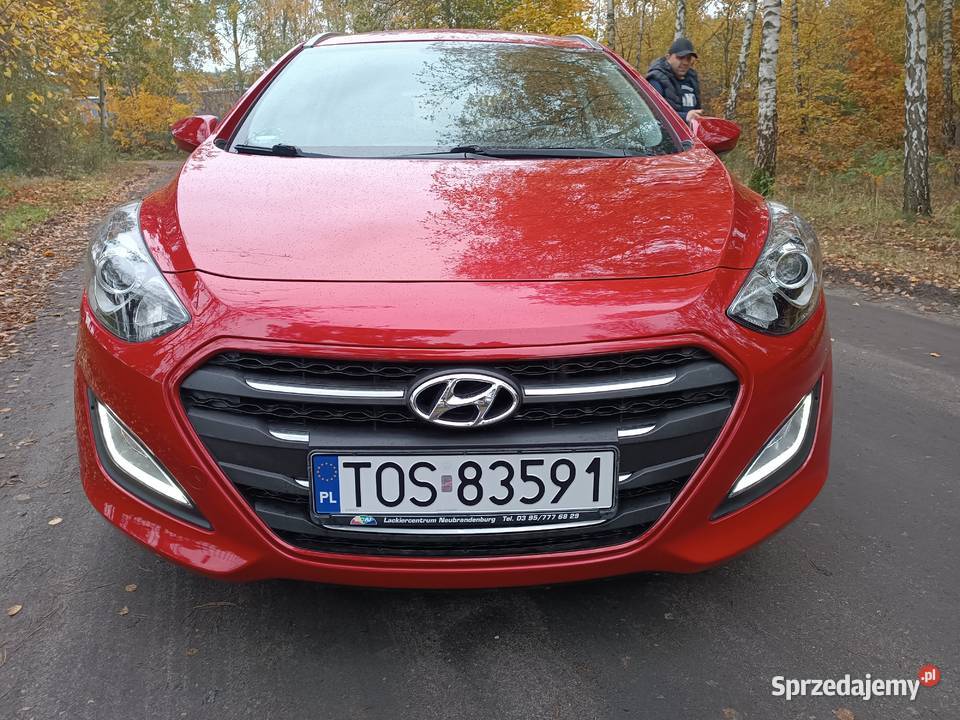 Hyundai I30 blue 16 CRDi Trend diesel Samochody osobowe