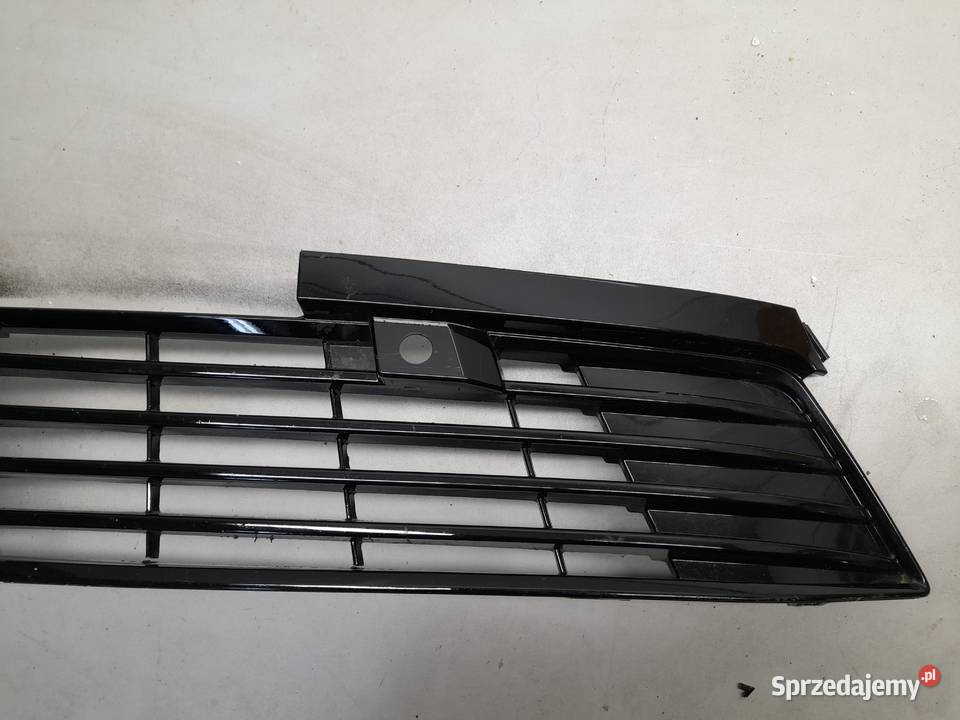 OPEL ASTRA L VI KRATKA ŚRODKOWA ZDERZAKA PRZÓD Goleniów