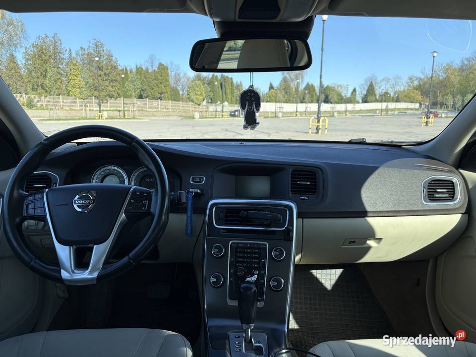 Volvo S60 24 D5 205 biturbo RDesign Automat 6cio 2400cm3 Płock sprzedam