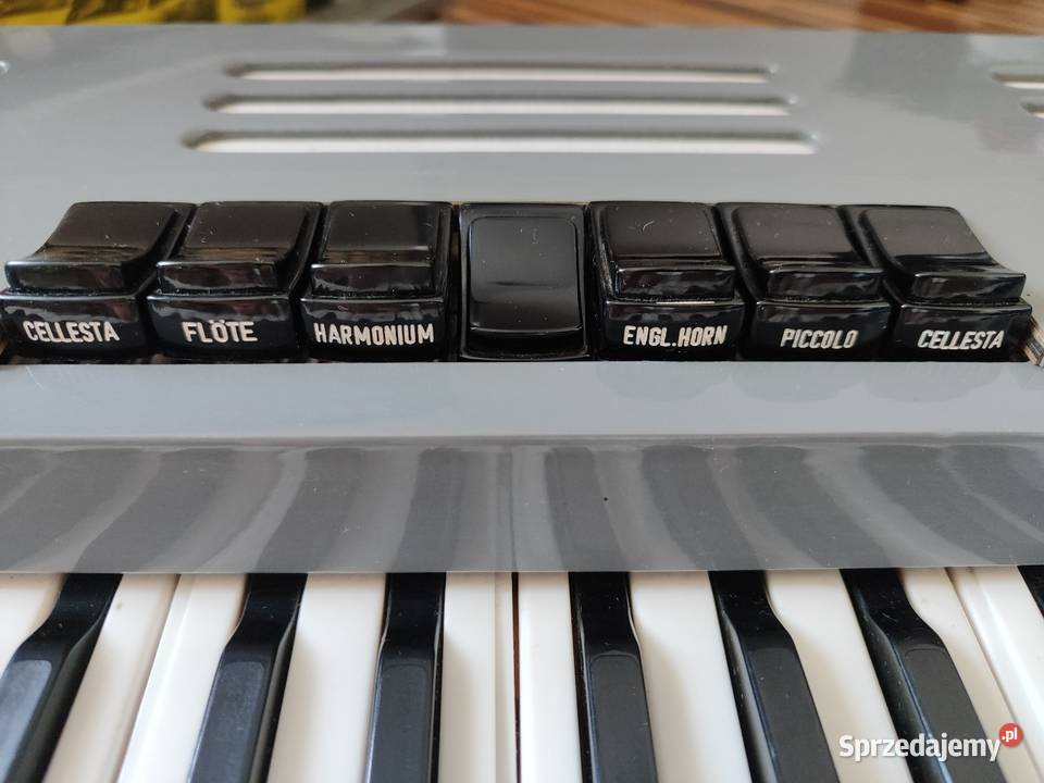 Fisharmonia elektryczna Harmona 1684 ZAMIENIĘ świętokrzyskie Końskie