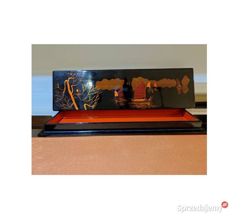 pojemnik pudełko szkatułka inkrustowana puzderko Kielce