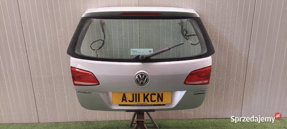 TYLNA KLAPA VW PASSAT B7 KOMBI BEZ RDZY LAK LA7W Międzychód