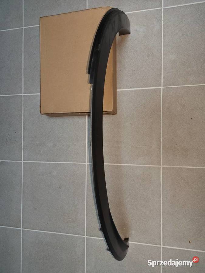 Nakładka na blotnik prawy tylny Toyota CHR osobowe Karoseria