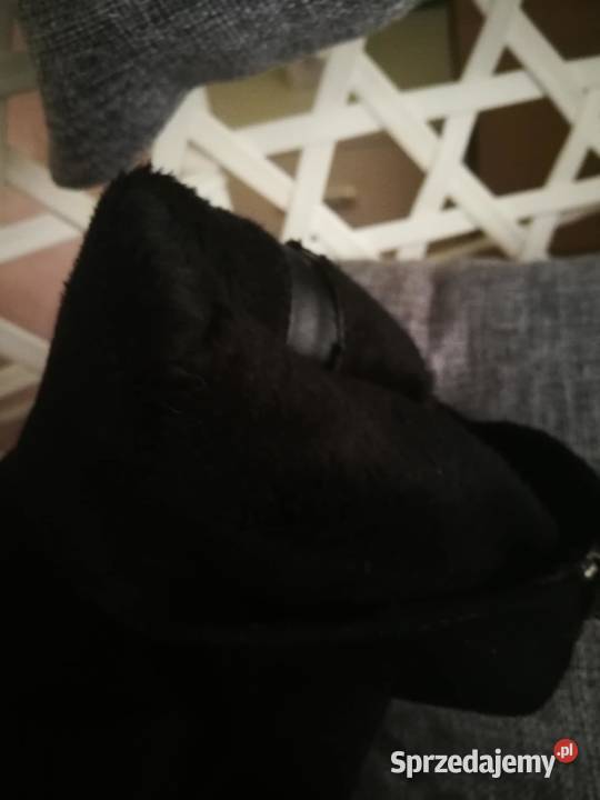 Kozaki czarne zamszoweRozmiar 39 małopolskie sprzedam