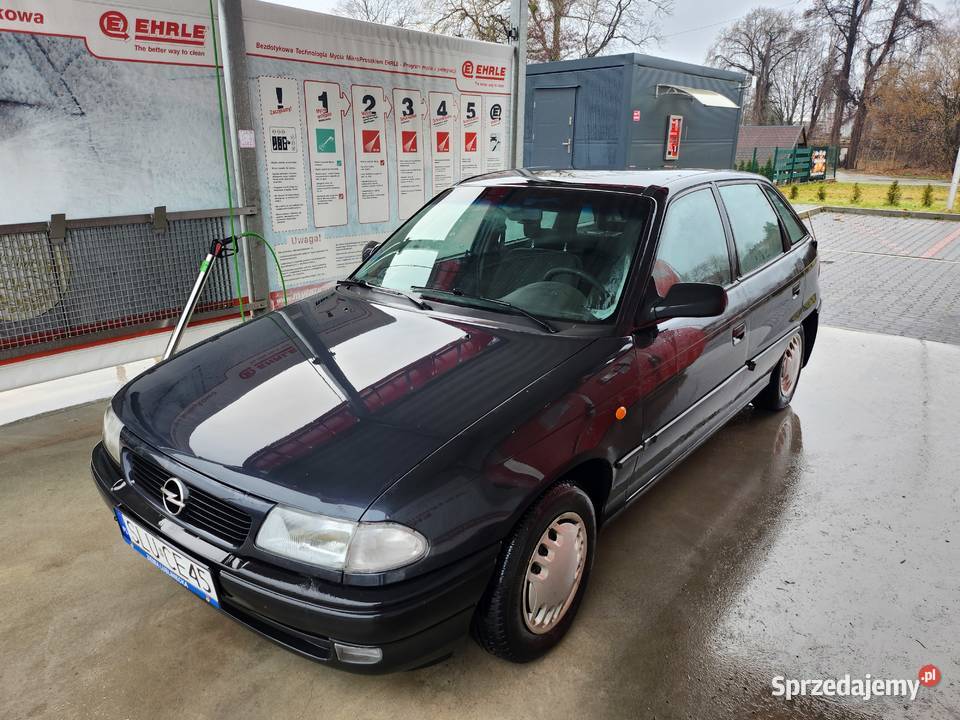 Opel Astra 1.4 benzyna 1997r, 5 drzwi