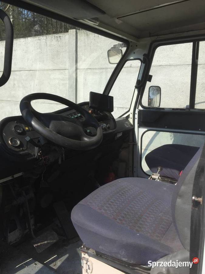 Scrab zamiatarka Uliczno chodnikowa opolskie Polska Nowa Wieś