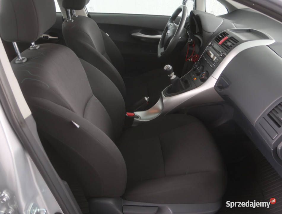 Toyota Auris 13 Dual VVTi Łódź