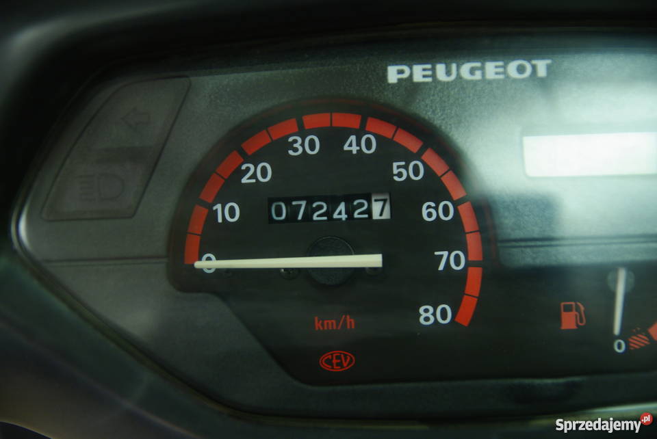 Skuter PEUGEOT Sv 50 49 3 Prawo jazdy kat AM Okunica