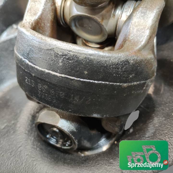 Zwolnica Zwrotnica 21306004619 Piasta Półoś JCB Wilkowo sprzedam