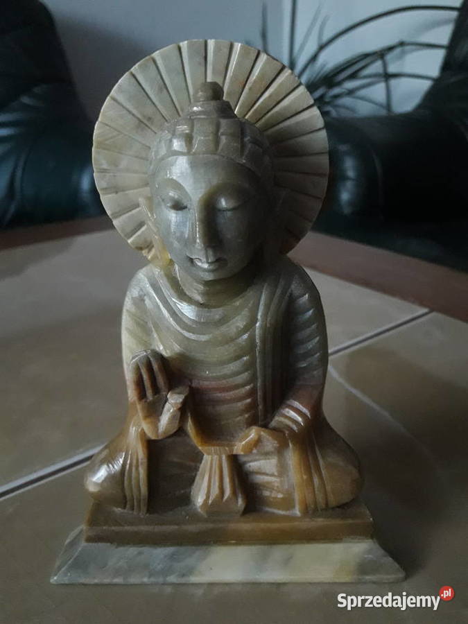 Figurka Buddy Sakjamuni kamień naturalny Janów Lubelski