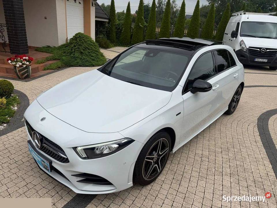 MercedesBenz Klasa A 250 E AMG Line 8GDCT 13
