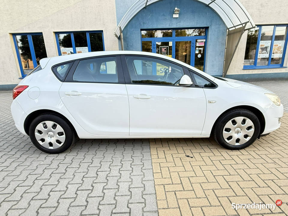 Opel Astra Opel Astra IV 14B 2011r Klimatyzacja Sokołów Podlaski