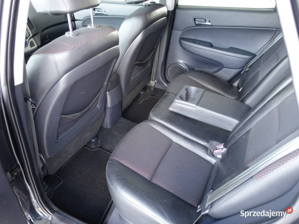 Hyundai i30 14 Ben110FIFA EditionPół skóryGrzane lakier metallic Lublin sprzedam