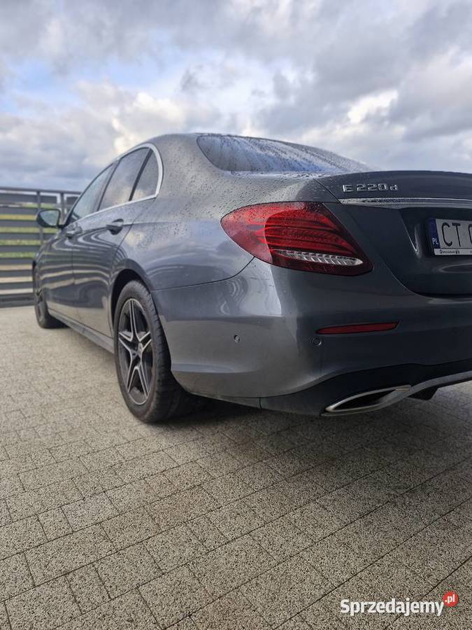 Mercedes E KLASS AMG Line diesel Samochody osobowe Łubianka sprzedam