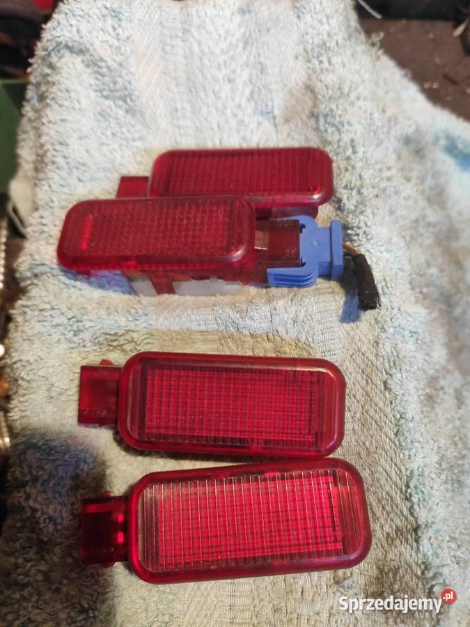 Lampka światełko drzwi audi a4 A6 oświetlenie śląskie Cieszyn sprzedam
