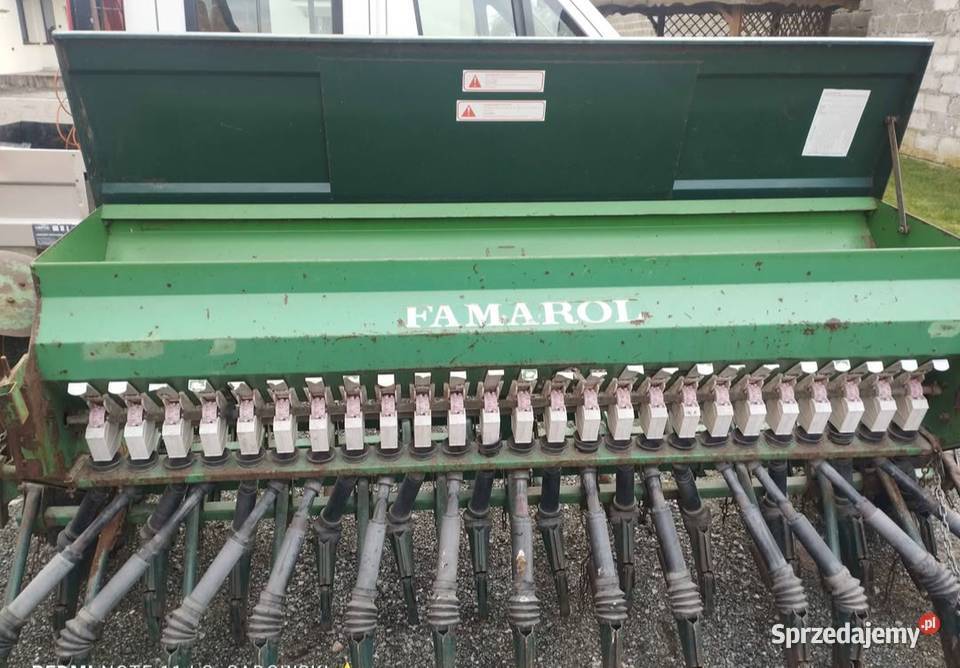 Siewnik zbożowy Famarol 27 Pałczew