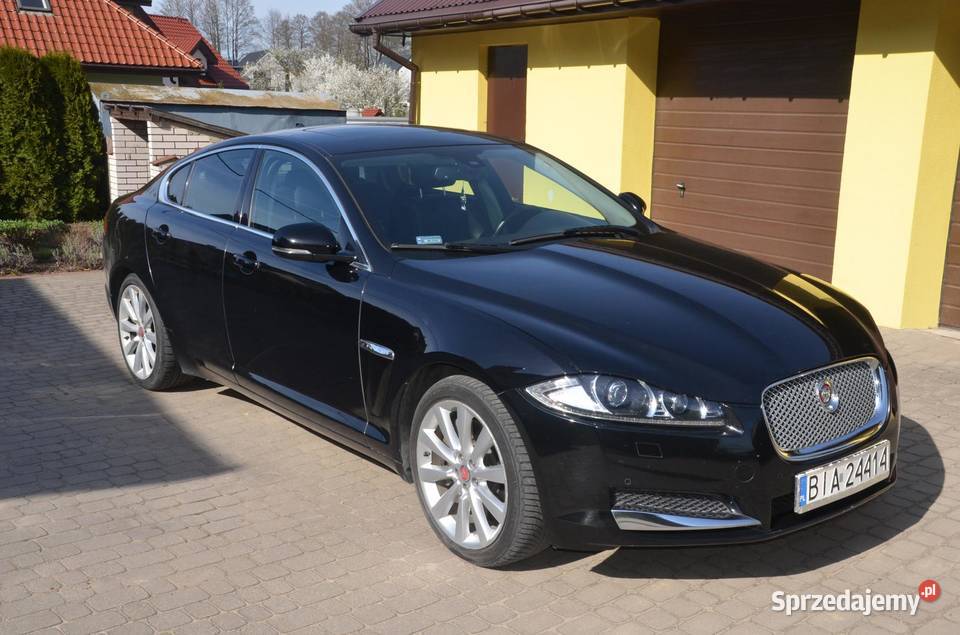 Jaguar XF Premium 30 V6 Benzyna 380 4x4 2013r benzyna