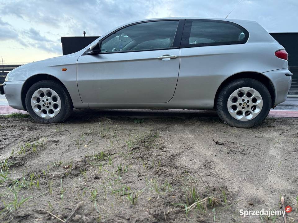 Alfa Romeo 147 79000 lakier metallic Lipie