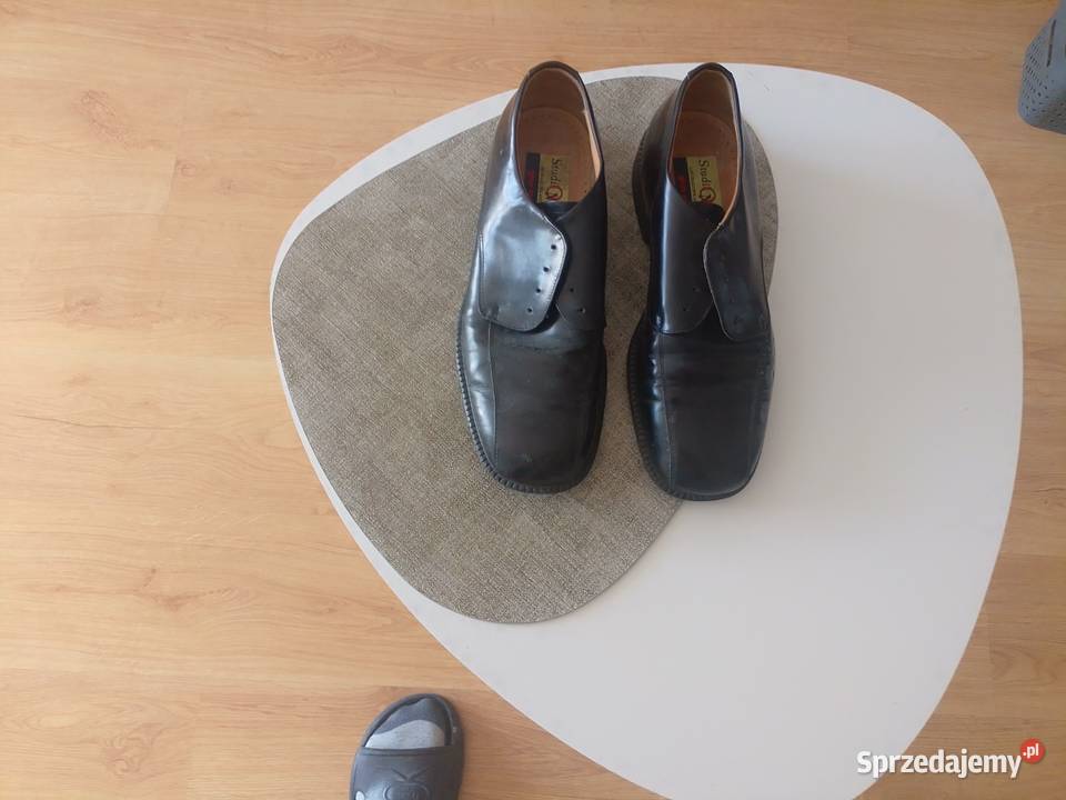 Sprzedam buty GINO ROSSI Ełk