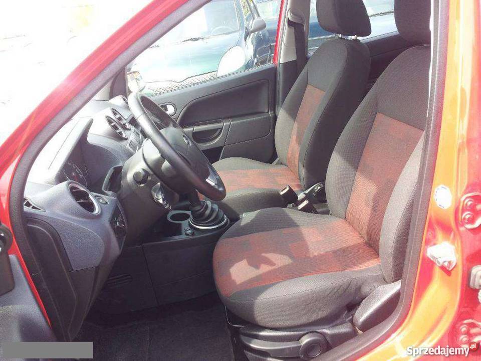 Na sprzedaż Ford Fiesta czerwony opolskie Krzywizna