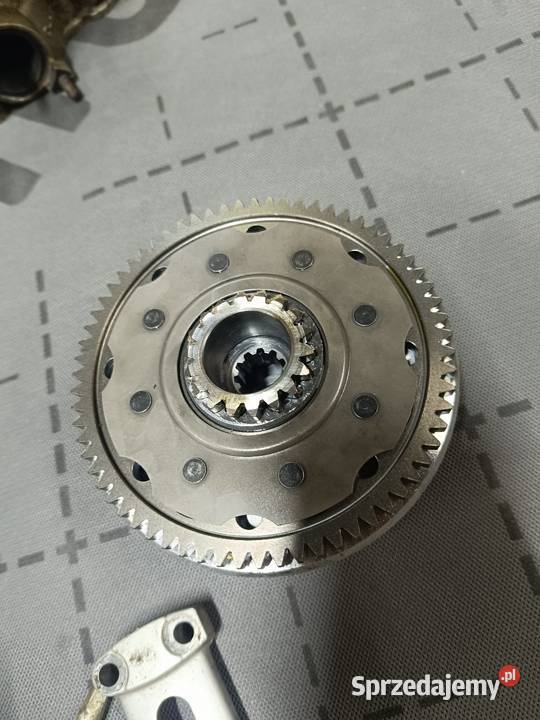 posiadam dużo części do kawasaki kxf i Suzuki Rok produkcji 2005 Pozostałe