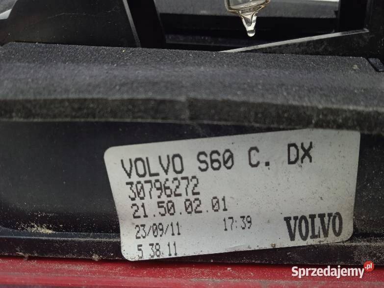 LAMPA TYŁ W KLAPĘ PRAWA SEDAN EU 30796272 Volvo