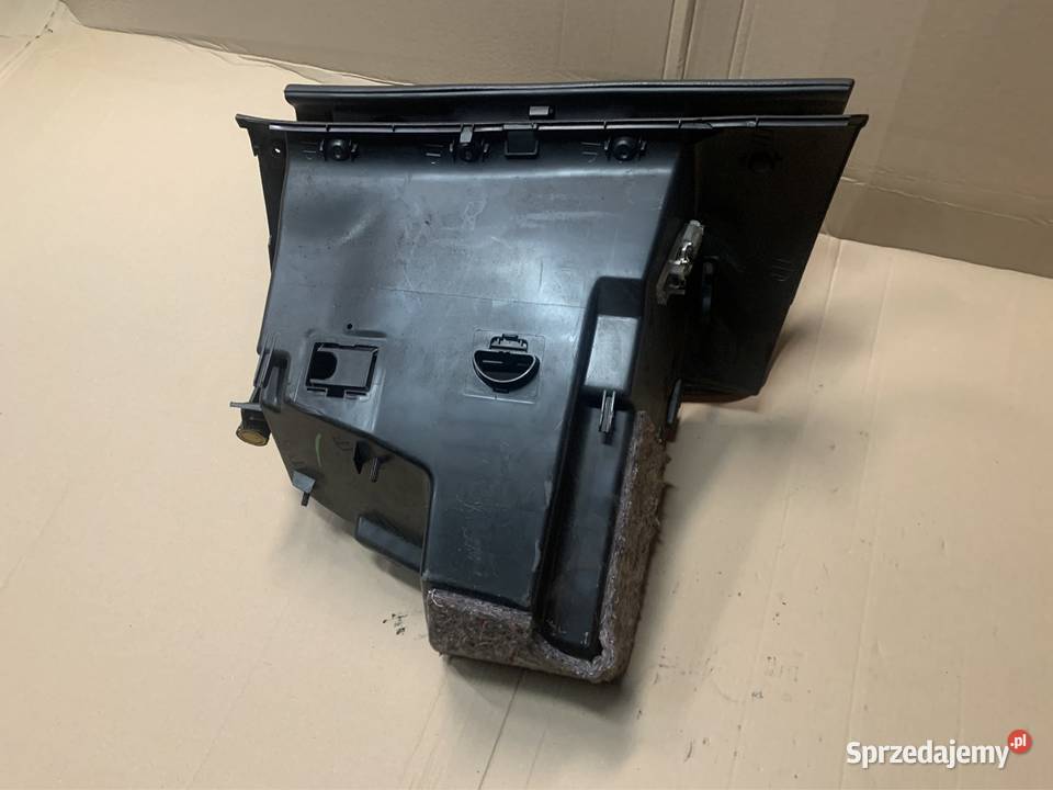 Schowek pasażera Peugeot 407 0311 osobowe Szczecin