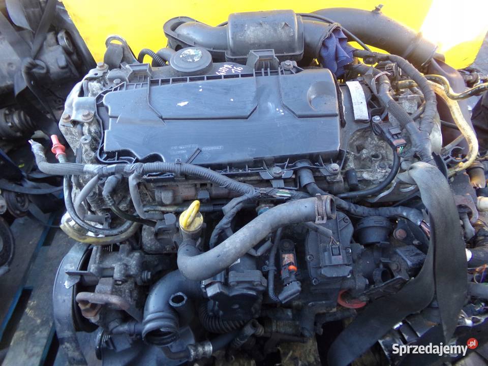 TRAFIC VIVARO PRIMASTAR 20 DCI EURO 5 14r 114 osobowe Suków