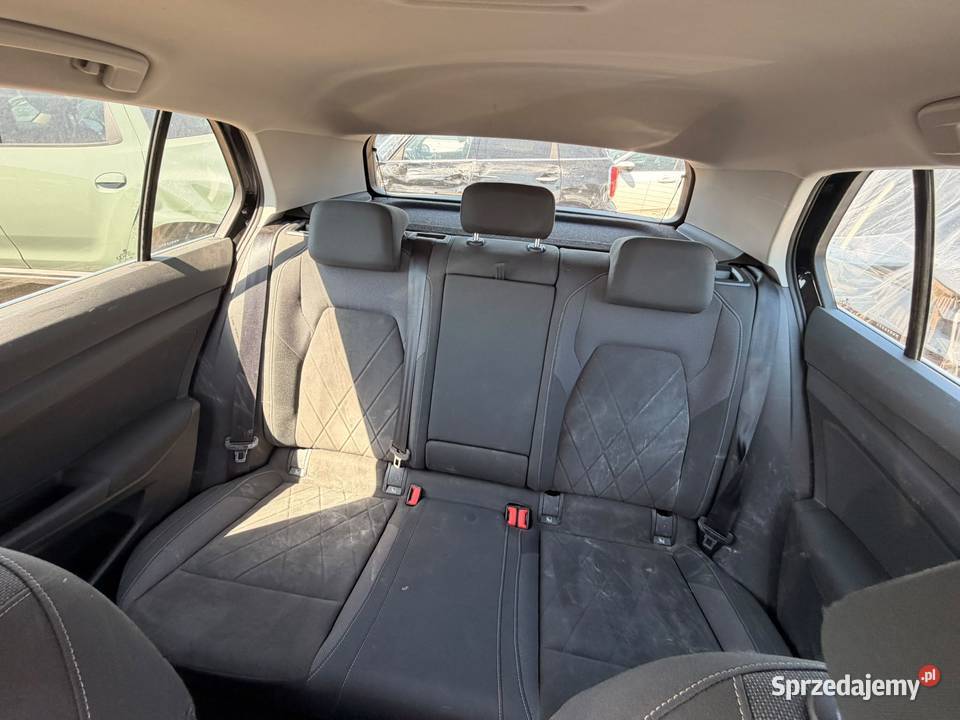 VOLKSWAGEN Golf VIII 14 EHybride OPF 204 DSG6 83248km Kielce